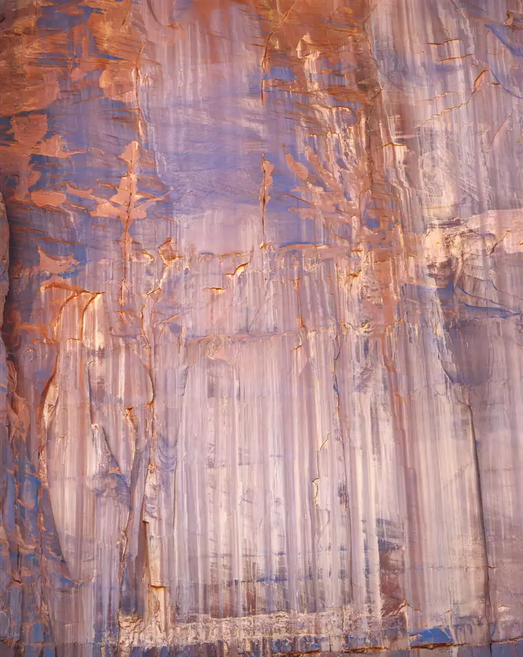 Wall, Monument Valley, Arizona